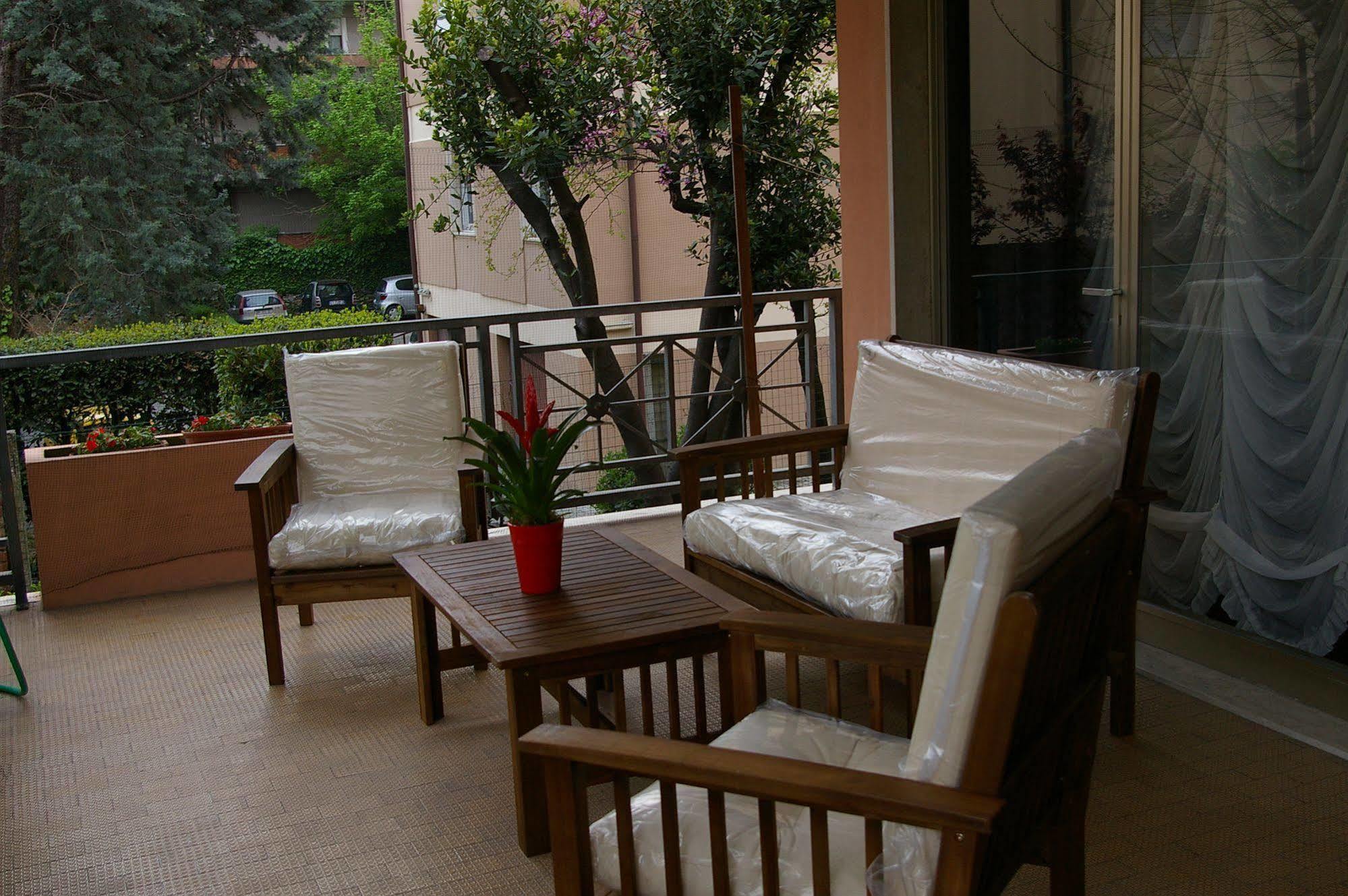 Hotel Gabrini Marina di Massa Luaran gambar